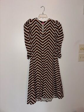 Striped Chevron Long-Sleeve Midi Dress in Brown and Cream